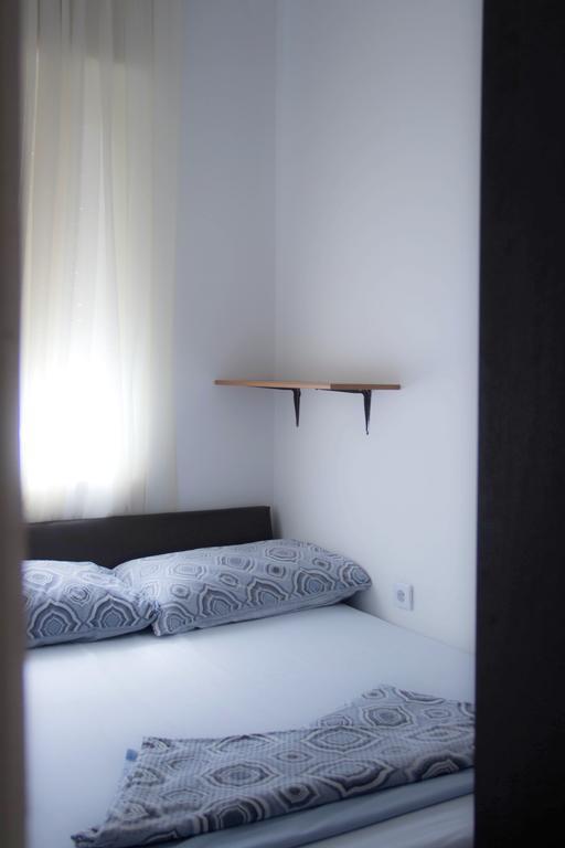 Apartments Tomisa Split Habitación foto